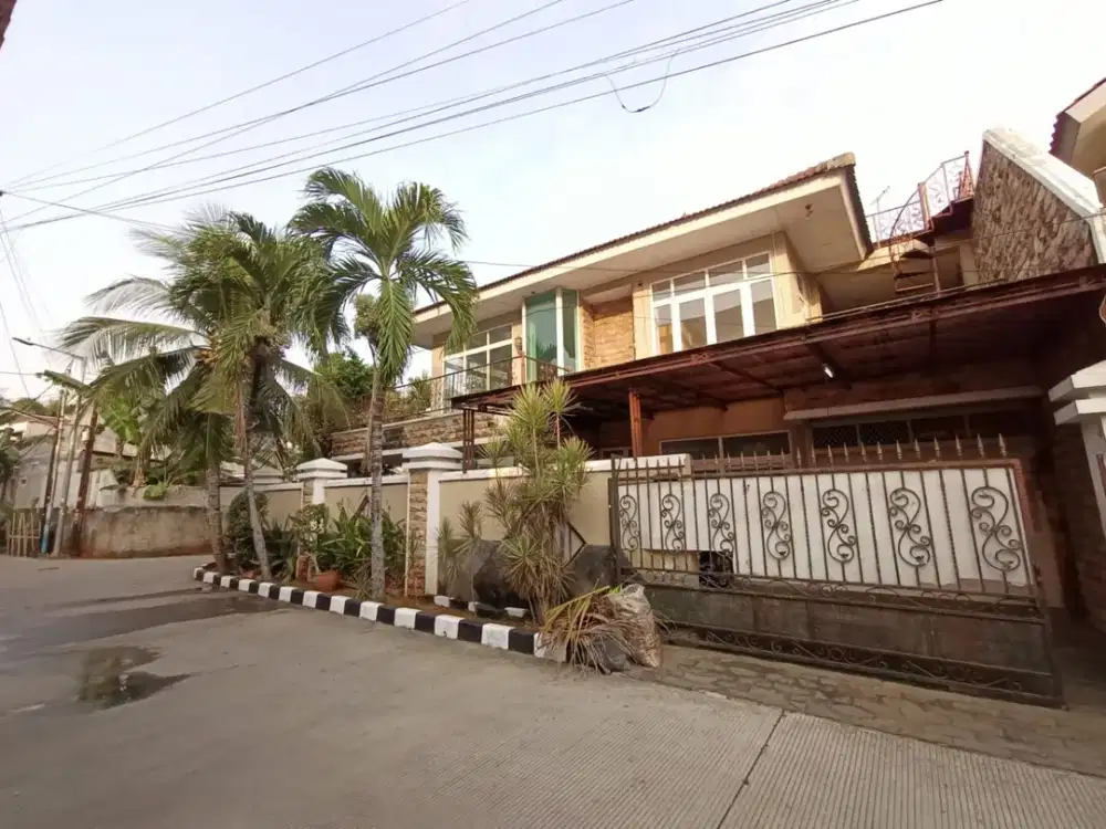 Disewakan Rumah Lux di jalan kayu mas tengah, jakarta timur