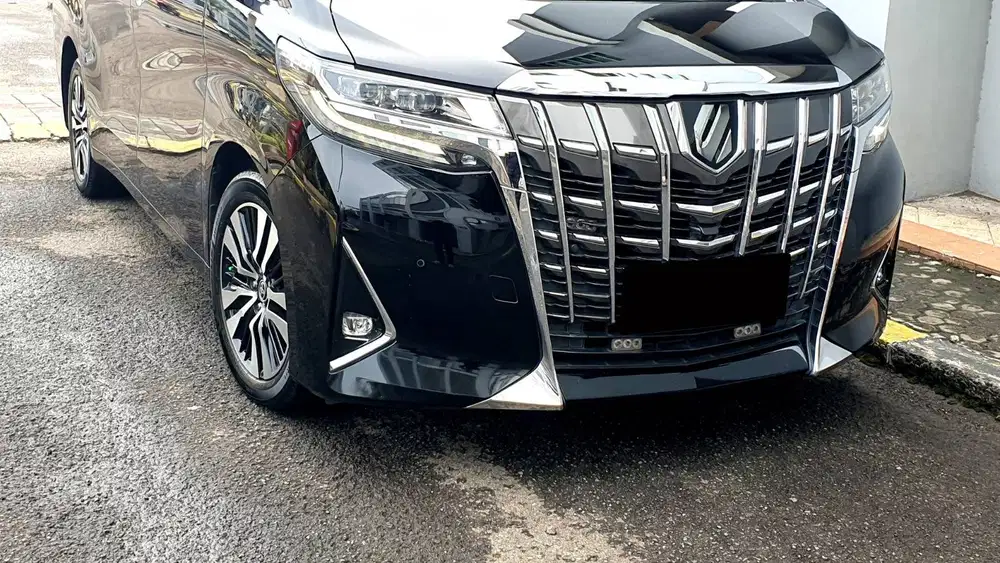 Toyota Alphard 2.5 G ATPM TSS Pilot Seat AT Black On Beige 2022 Record