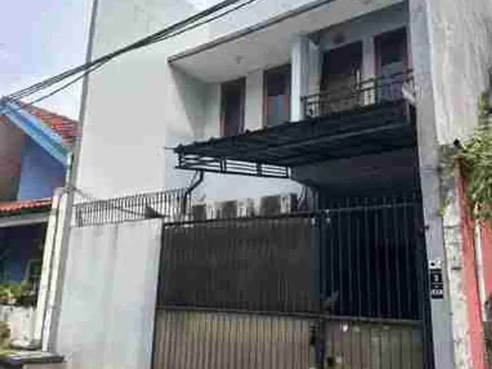 rumah siap huni 4.kamar 2 lantai 
dkt arion - Rawamangun