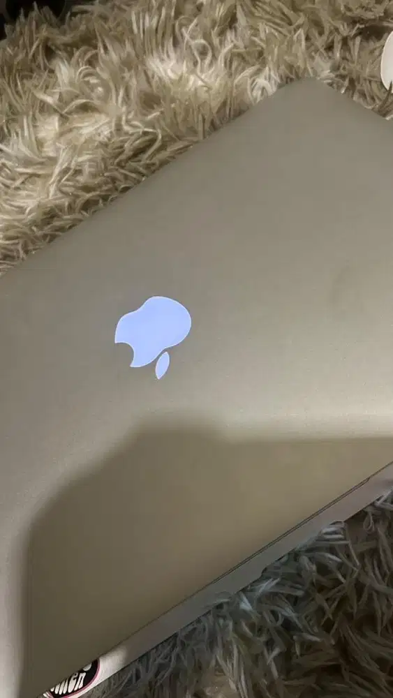 MACBOOK AIR 2017 8GB