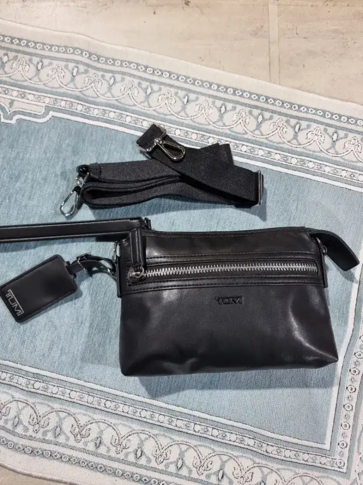 Sling bag bisa handbag TUMI bahan kuli