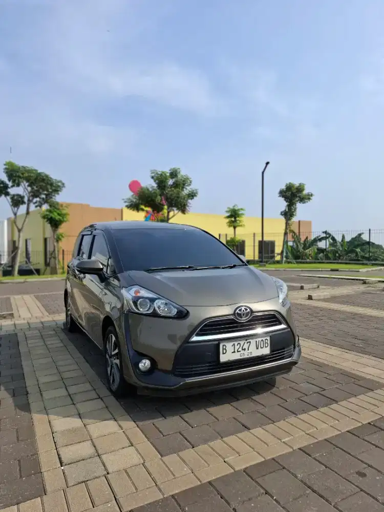 TOYOTA SIENTA V MATIC 2018