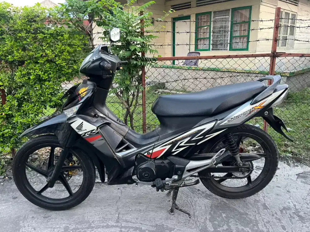 Honda Supra X 125 2011 Pemakaian 2012 Surat2 Lengkap Sehat Plat Hidup