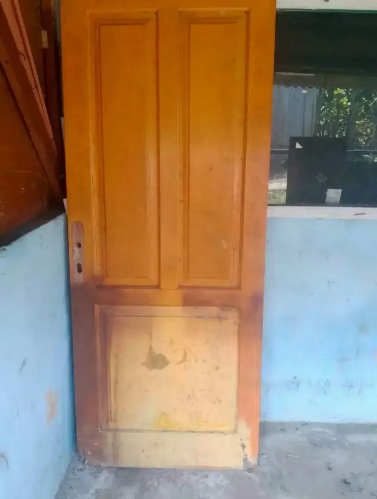 Jual Murah 2 Pintu Rumah Kayu Kamper Kondisi 98%Msh bgs Gak Ada Kropos