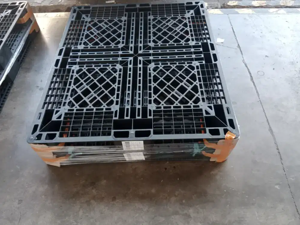 Palet plastik New kuat untuk gudang