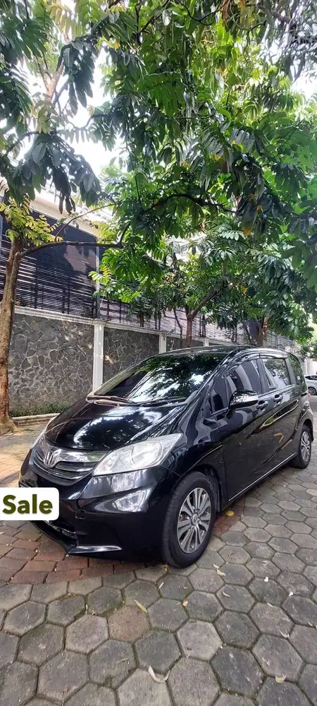 Honda Freed SD 2013 AC DOUBLE TANGAN PERTAMA DARI BARU SURAT KOMPLIT