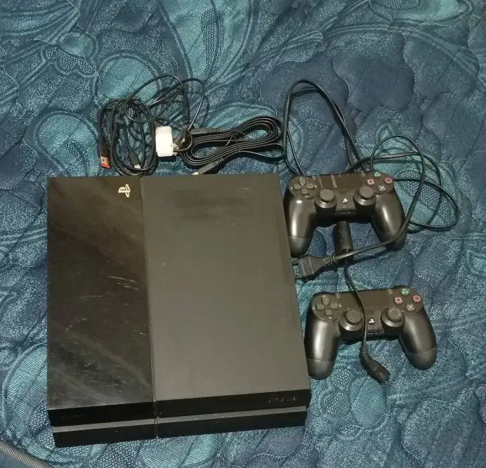 Playstation 4 Slim 500 GB