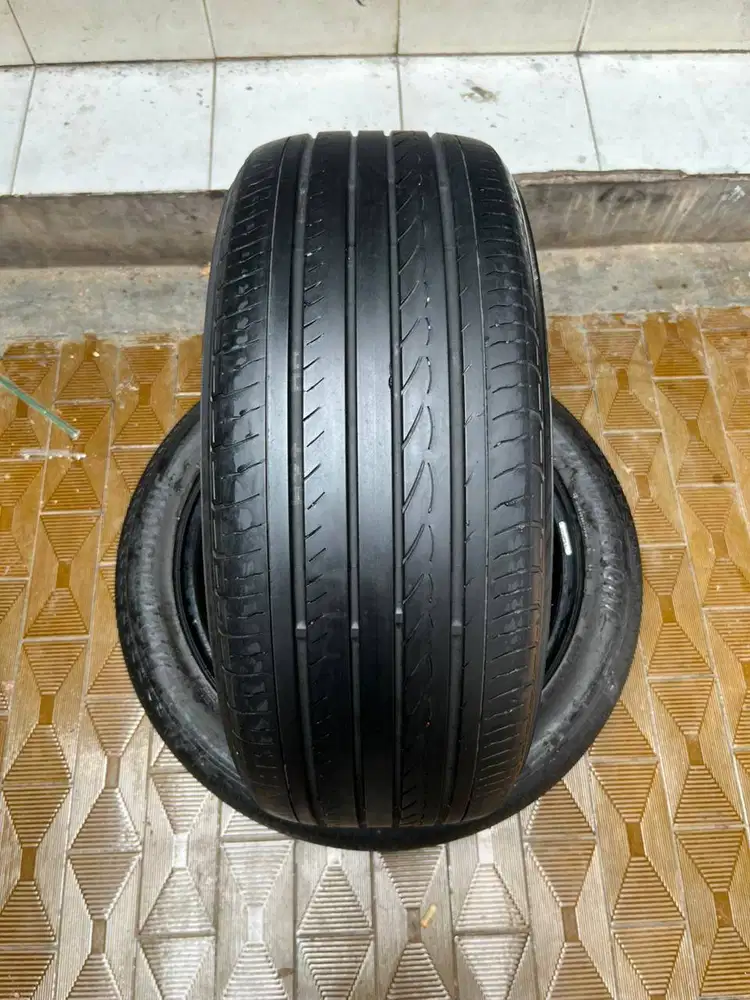 Ban Yokohama Advan DB  215 50 r17  1Pcs