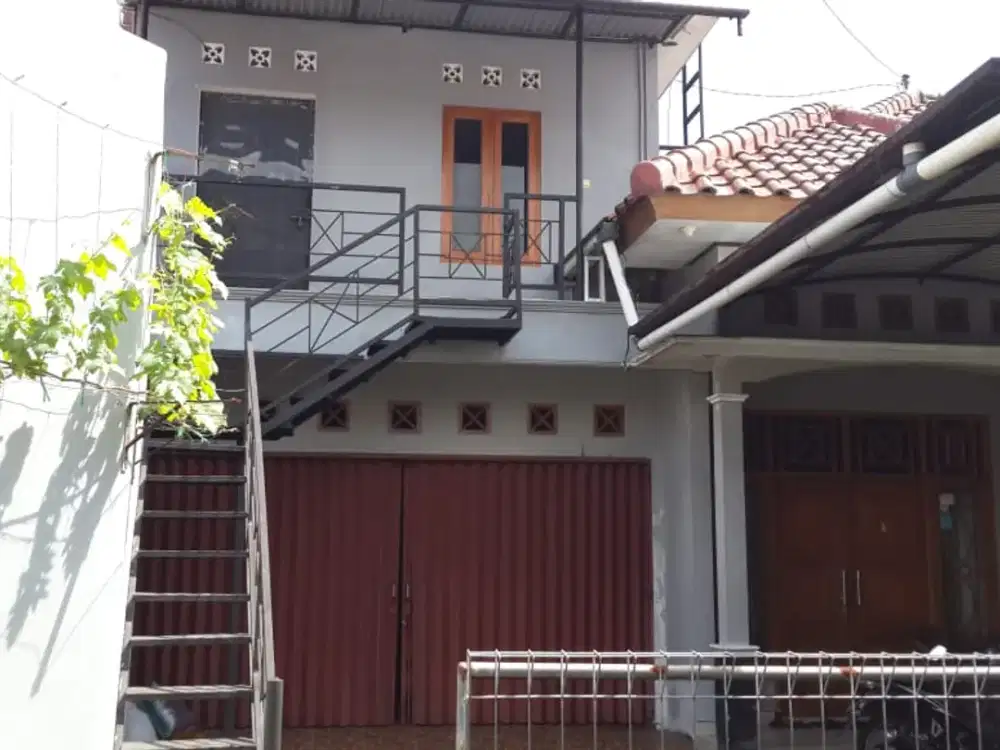 Rumah Paviliun Dan Kost Luas 645m2 Dekat Amplaz Depok Sleman SHM