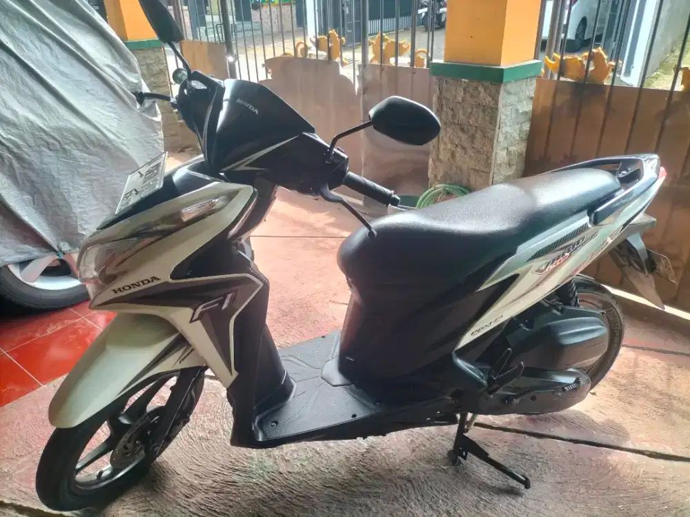 Honda Vario 125 CBS ISS 2014 N Kepanjen bisa TT