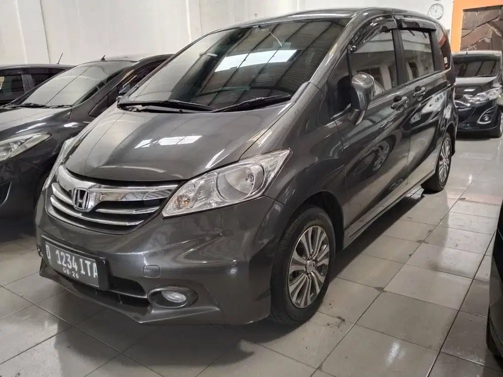 Honda Freed E at 2013