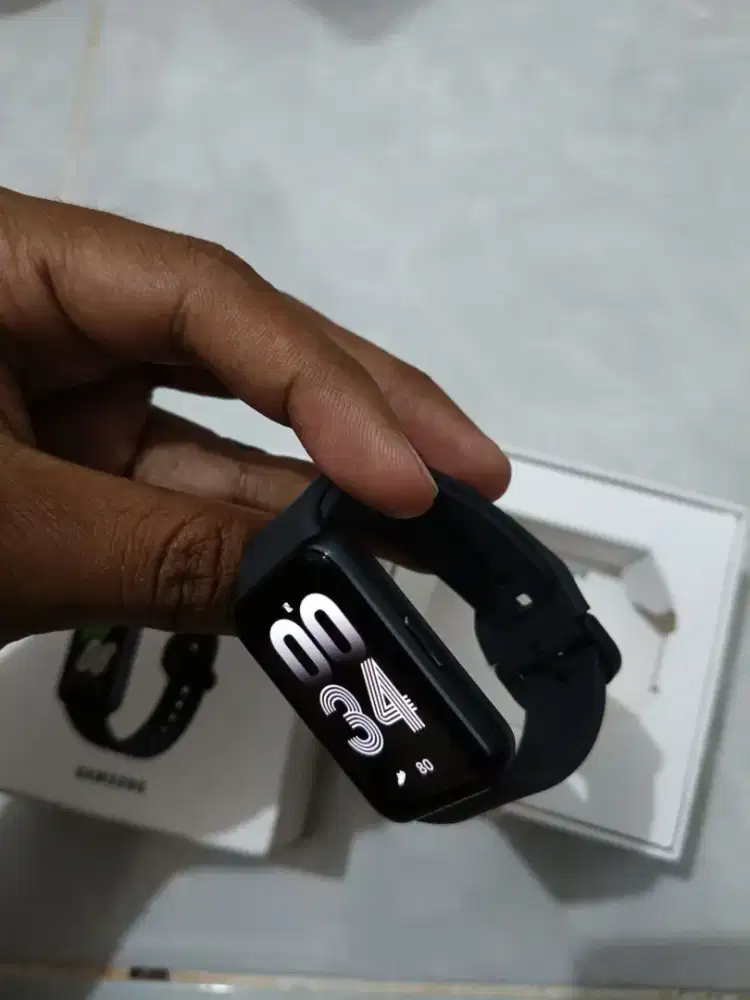 Jual samsung galaxt fit 3 seminggu pakai