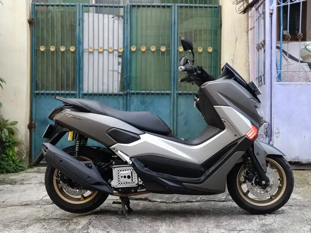 Nmax tahun 2018 pajak baru isi/tt boleh gan cash lebih bagus