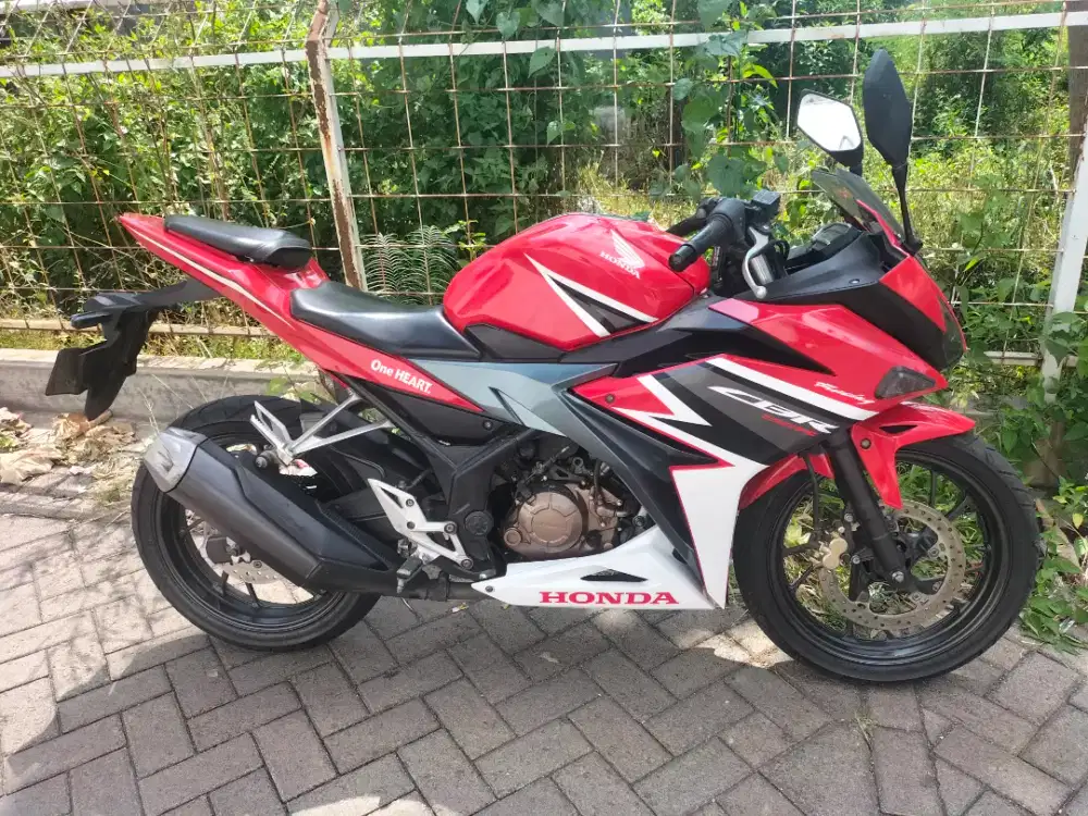 Honda CBR 150 tahun 2017 N Batu bisa TT lain