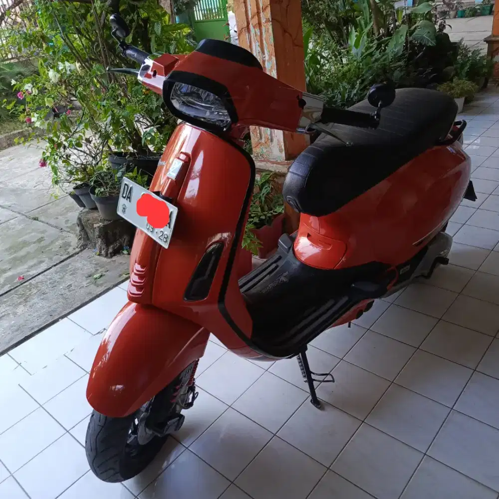 Vespa matic type Sprint S 2023