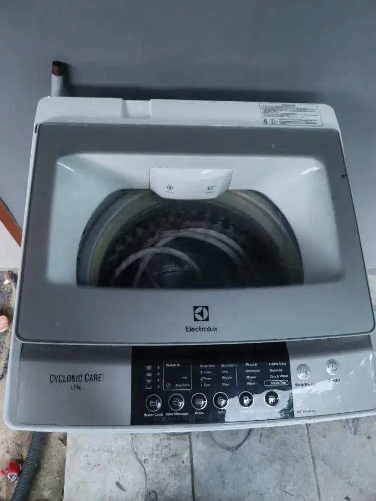 Mesin cuci Electrolux ewt7588h1wb