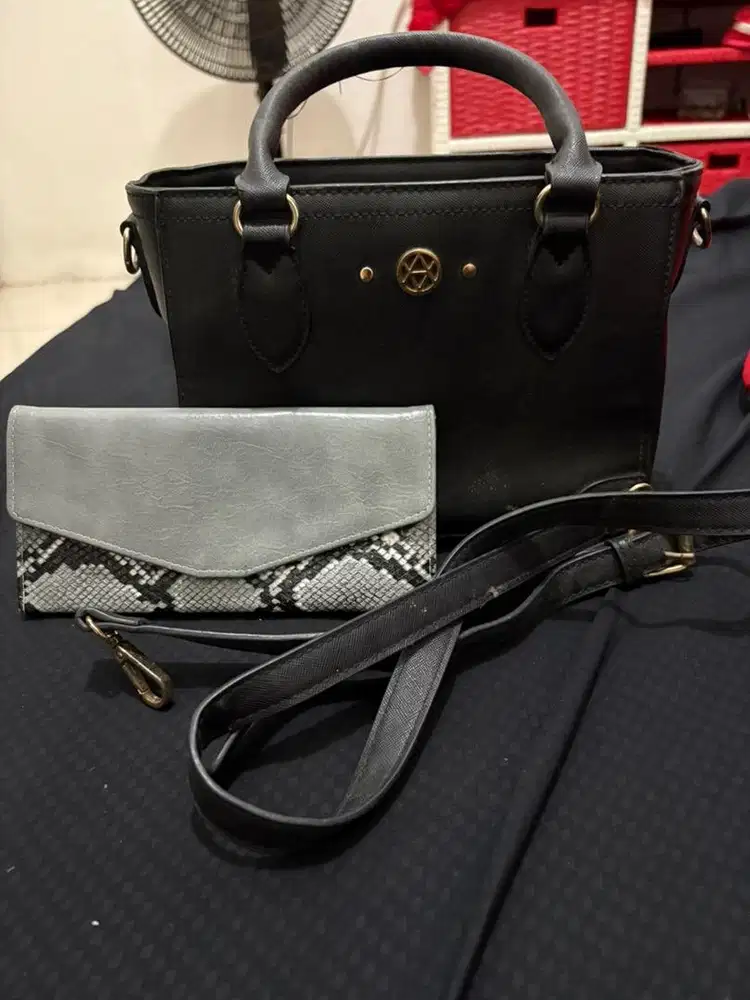 Tas jinjing hitam