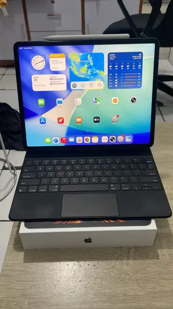iPad Pro M1 256gb 12,9 inch (Magic Keybord + Apple Pencil)
Fullset