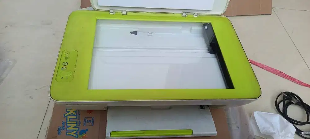 HP Deskjet Ink Advantage 2135 - Printer All in One (Print Scan Copy)