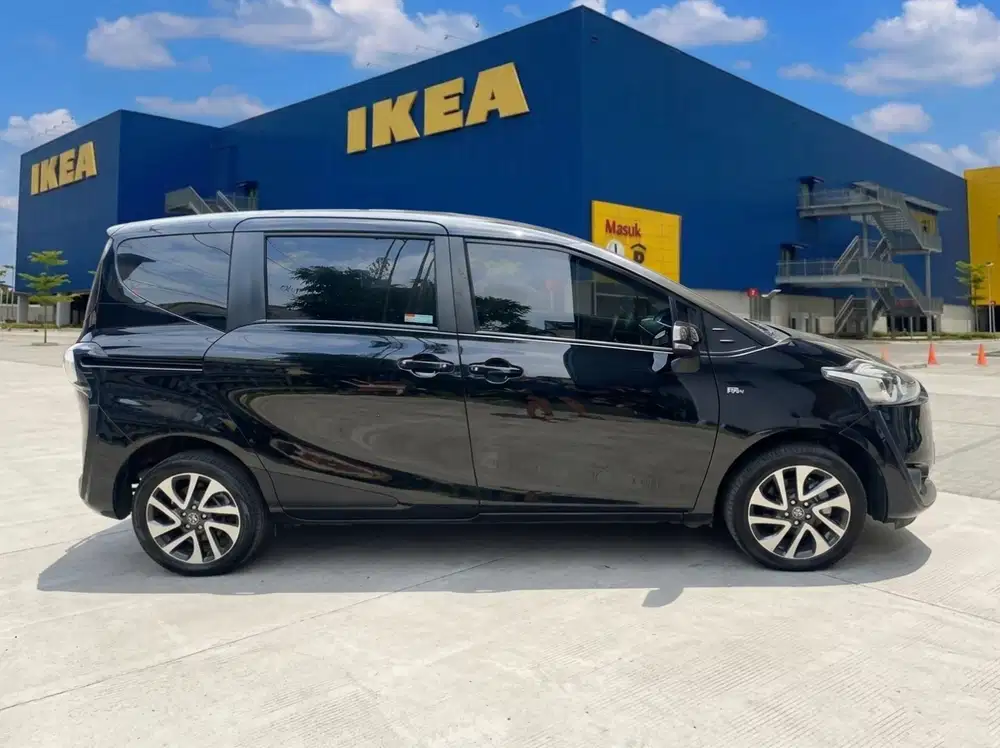 Toyota Sienta 2017 Bensin