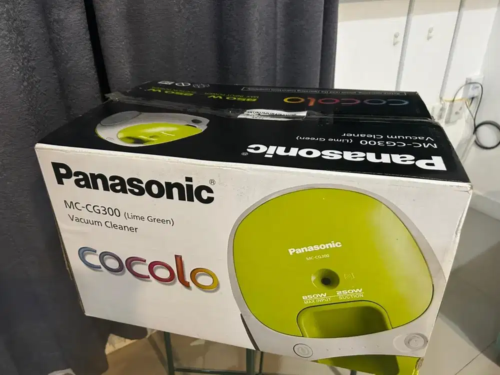 Vacum Cleaner Panasonic Cocolo MC CG300