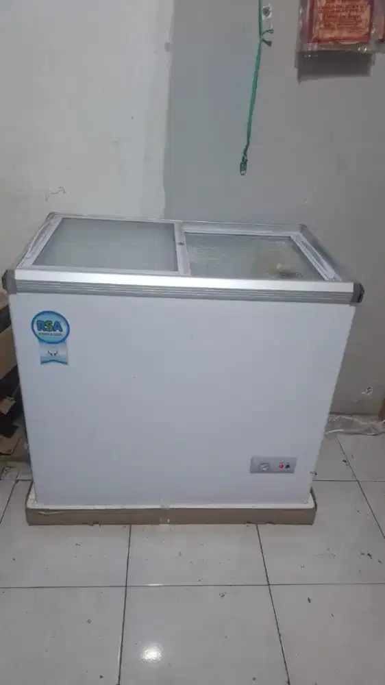 FREEZER RSA 200 Liter