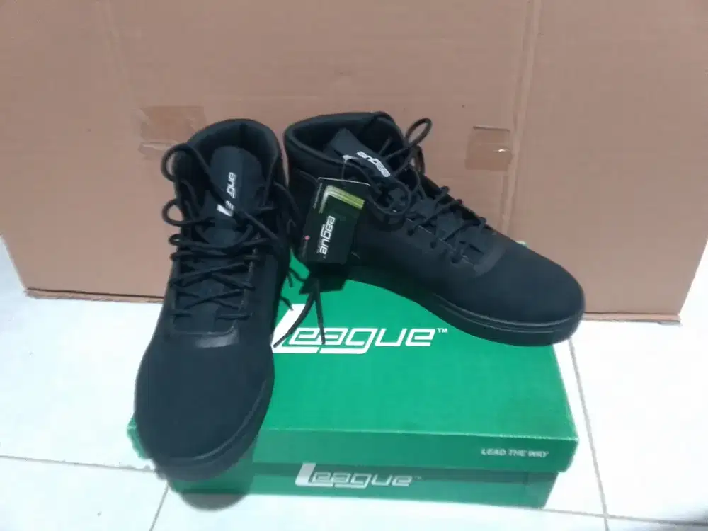 Dijual Sepatu League Viserion