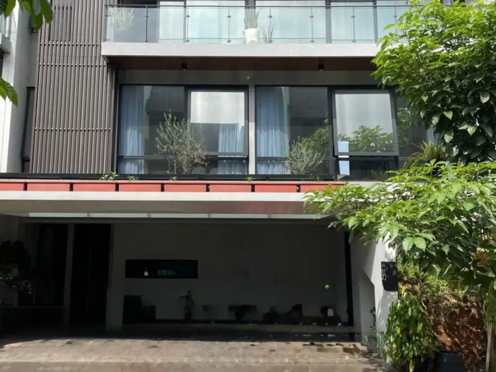 For Sale! Hunian Mewah Cluster Serenia Hills Lebak Bulus Unit Hook Siap Huni