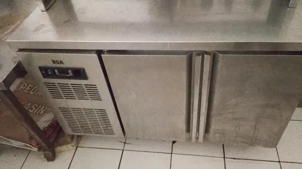 Under counter Chiller 2 pintu