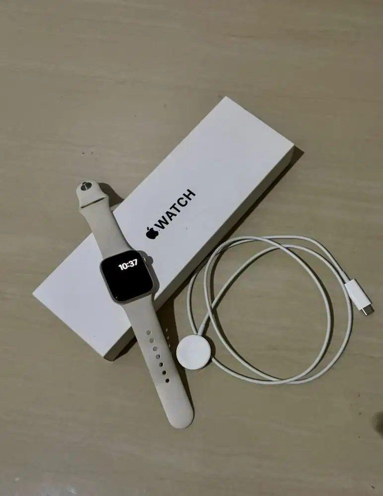 Dijual iWatch SE GEN 2 ori iBox 2,3jt Nego