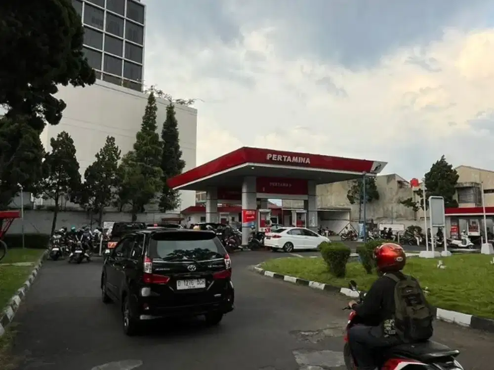 Spbu Aktif Strategis di Pusat Kota Bandung