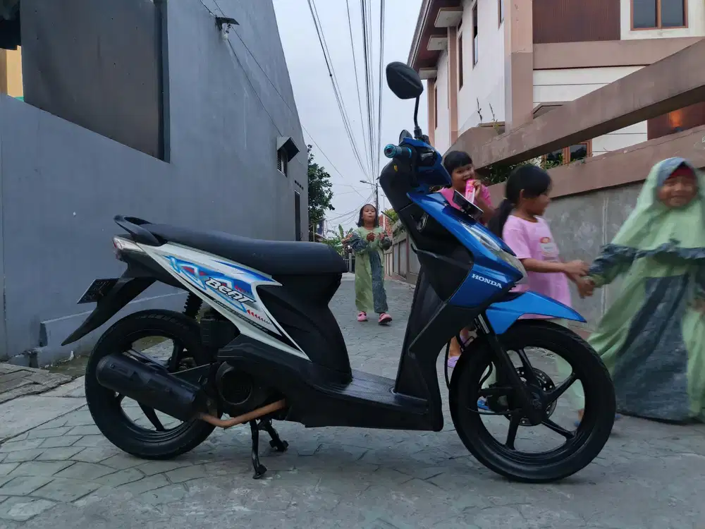 Honda beat karbu 2012 stater tokcer halus mulus terWat