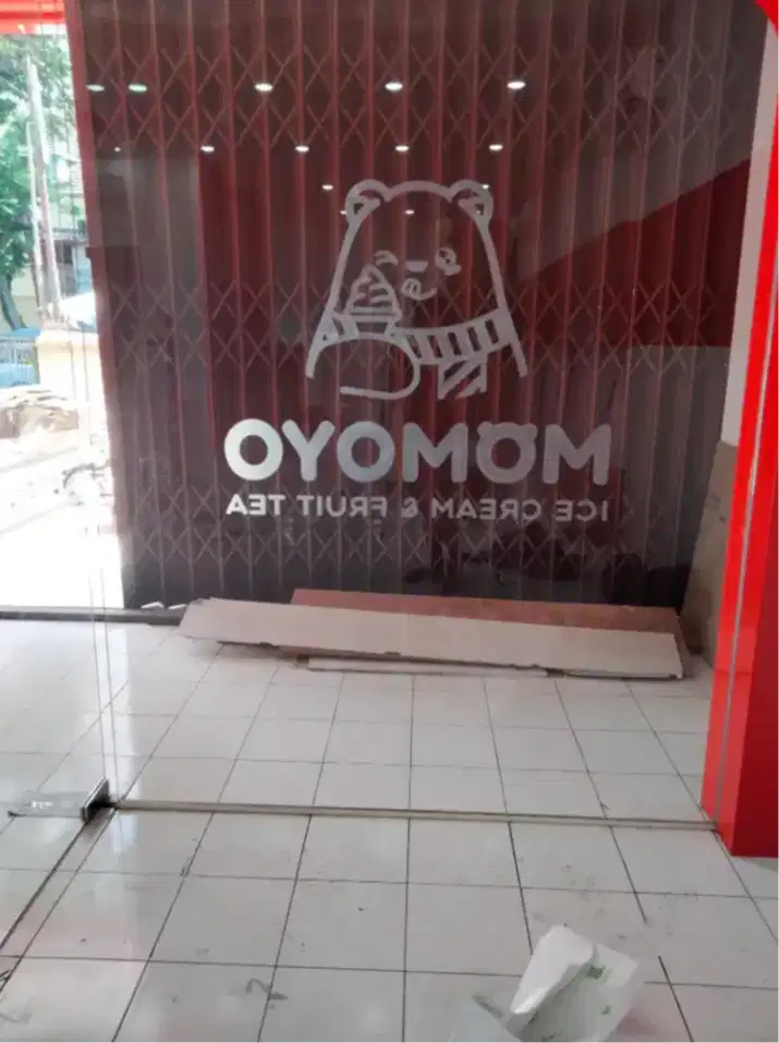 Spesialis sticker kaca film cutting motif custom stiker sunglas buram