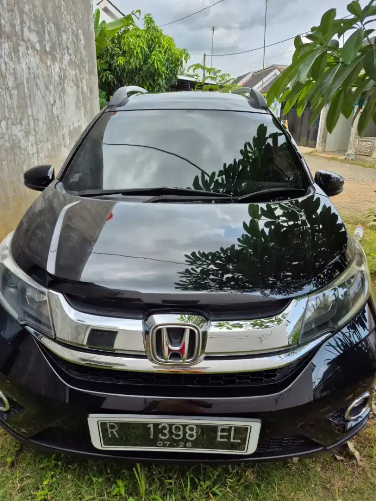 Honda BR-V 1.5 S/E Manual 2016 Hitam Mutiara - Pajak On (Majenang)