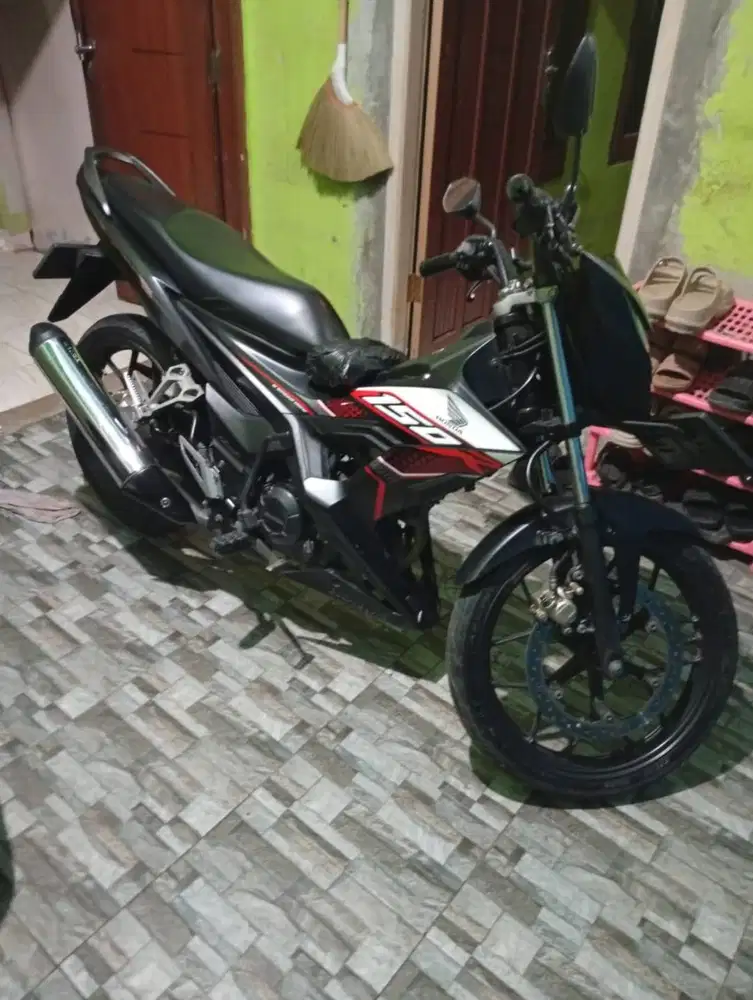 Dijual Suzuki Satria FU tahun 2022