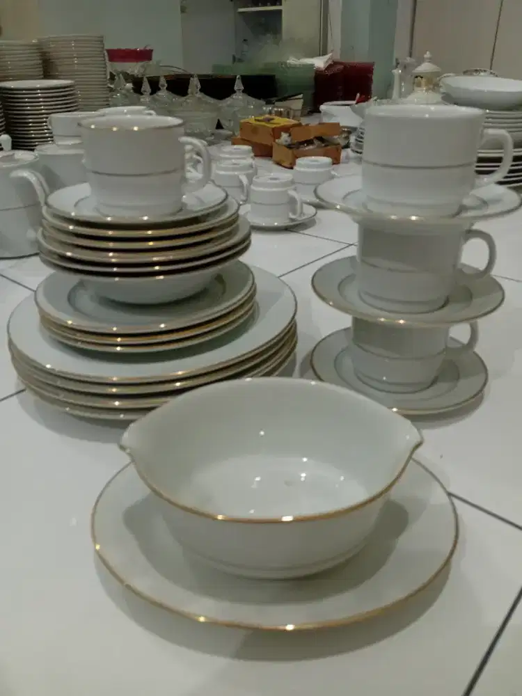 Dinner set Noritake