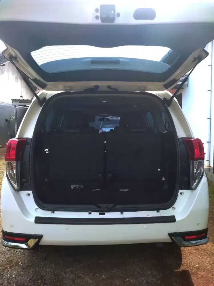 Inova venturer metic 2.4 diesel 2019