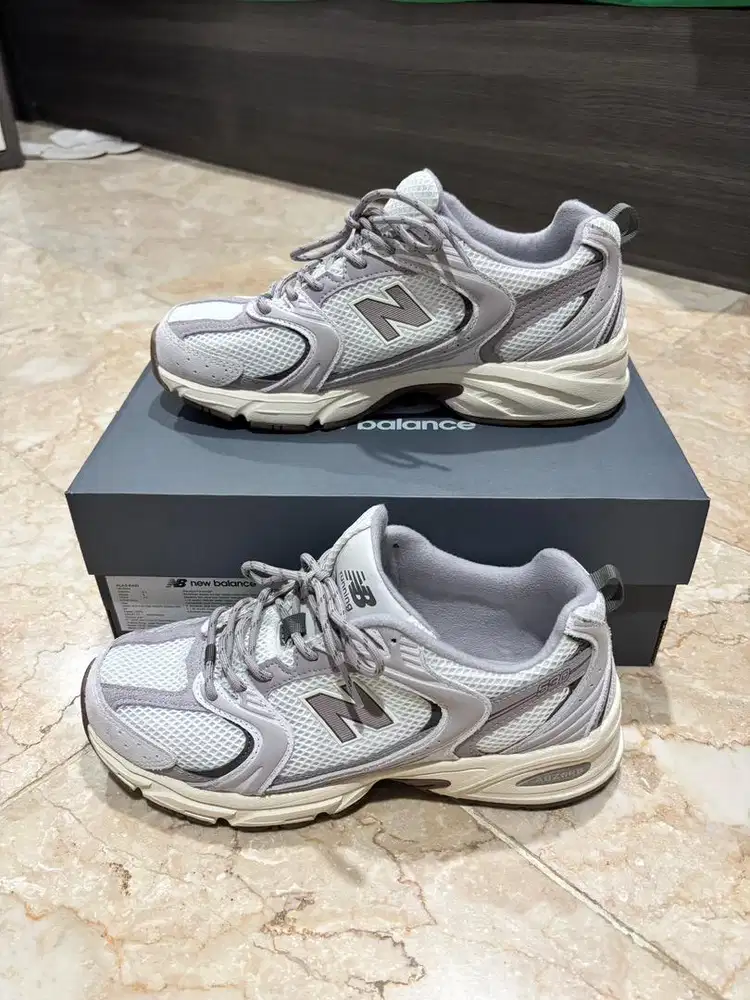 NEW BALANCE 530 - Grey