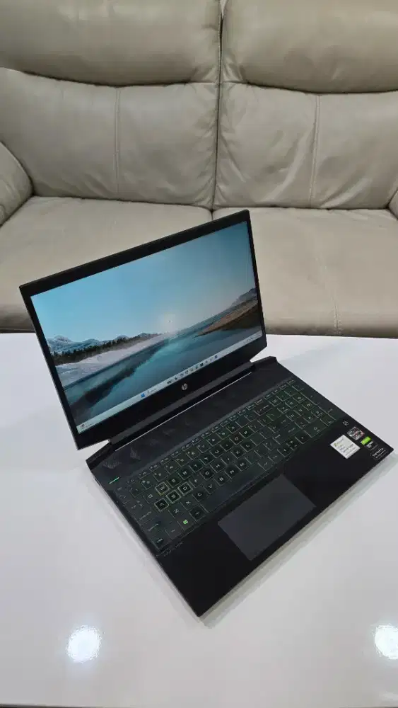 Laptop HP Pavilion Gaming 15 Ryzen 5 5600H GTX 1650 16GB 512GB 144Hz