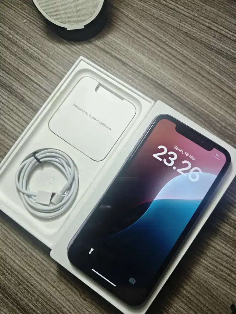 iPhone 11 128Gb iBox