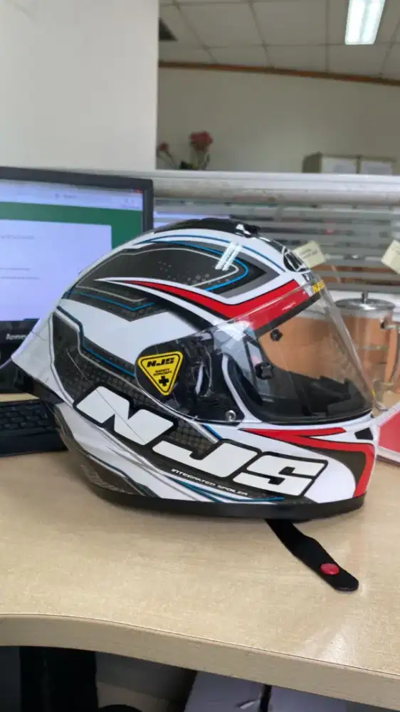 Jual santai helm NJS ZX-1 motif sporty original.