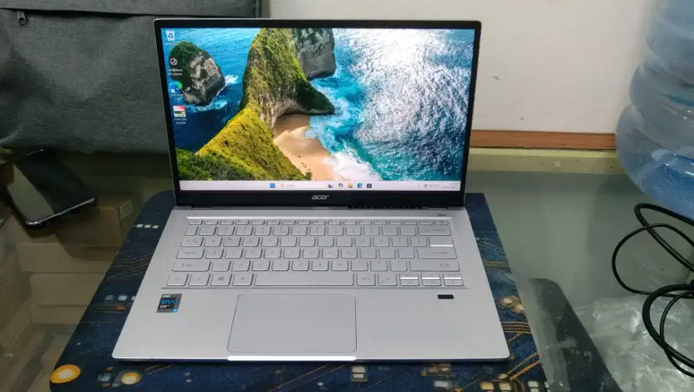 Acer Swif 3 Core i7-1165G7 Ram 16GB SSD 512GB