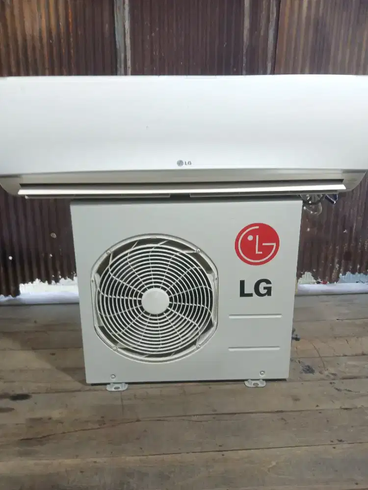 JUAL AC 1/2 PK BEKAS BERGARANSI