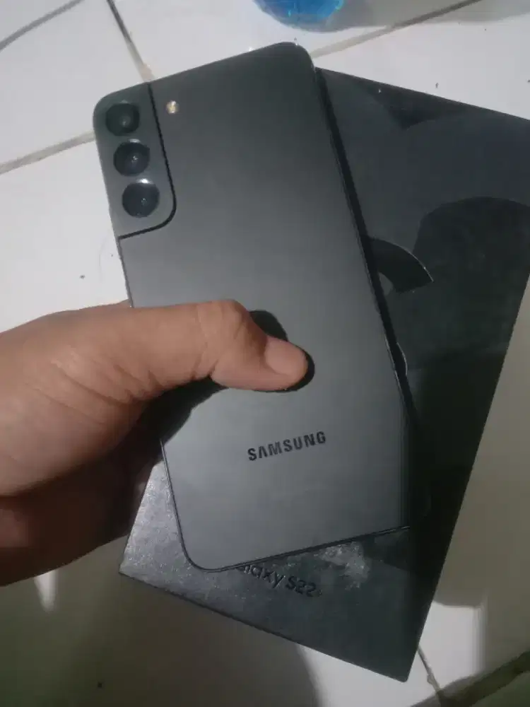 Samsung S22+ ram 8/128