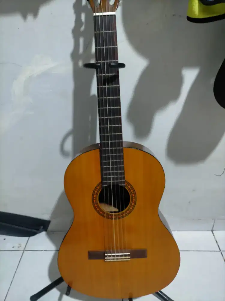 Yamaha cs40. Sangat.mulus