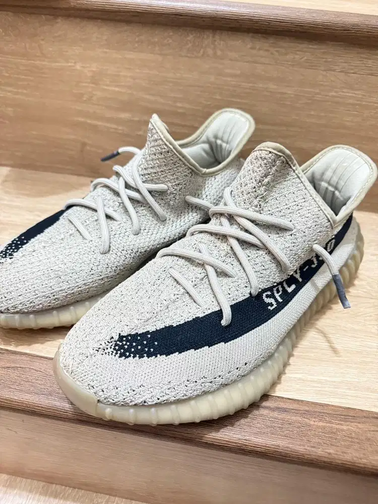For SALE!! bisa NEGOOO!! Sepatu YEEZY pria
