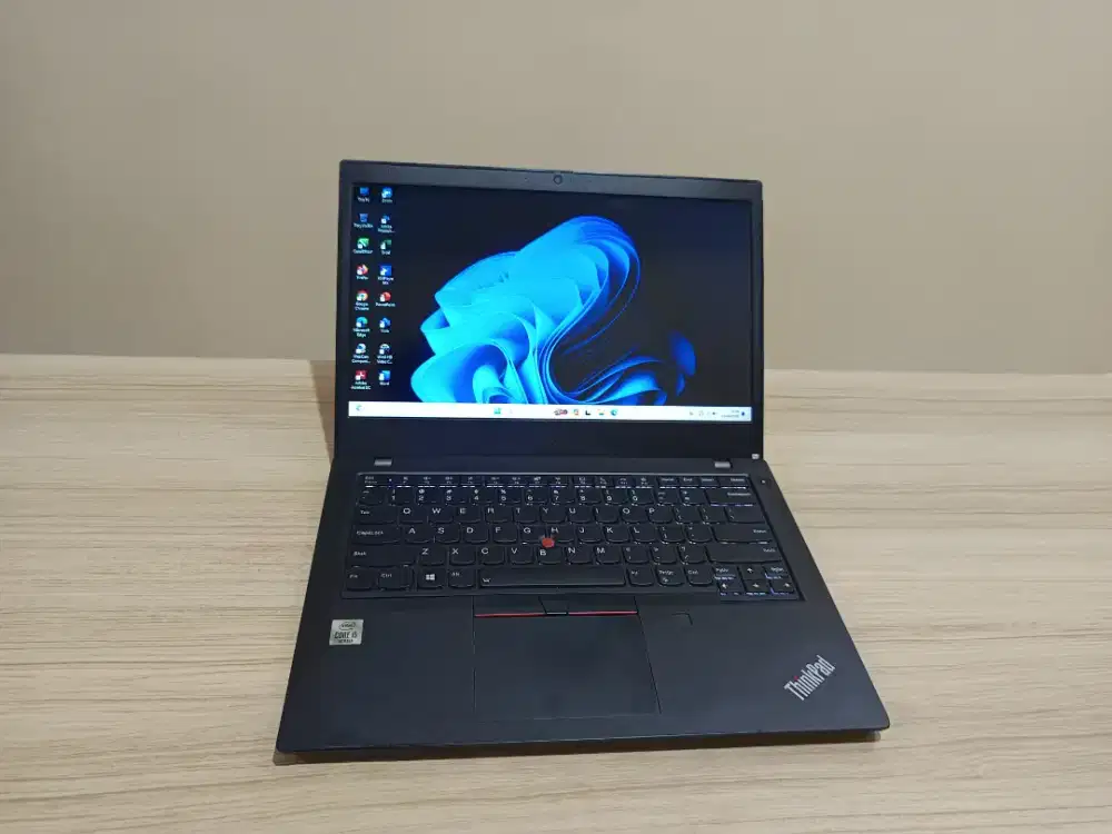 Thinkpad L14 core i5 gen 10 dg ssd 512GB,ram 8gb,keyboard nyala
