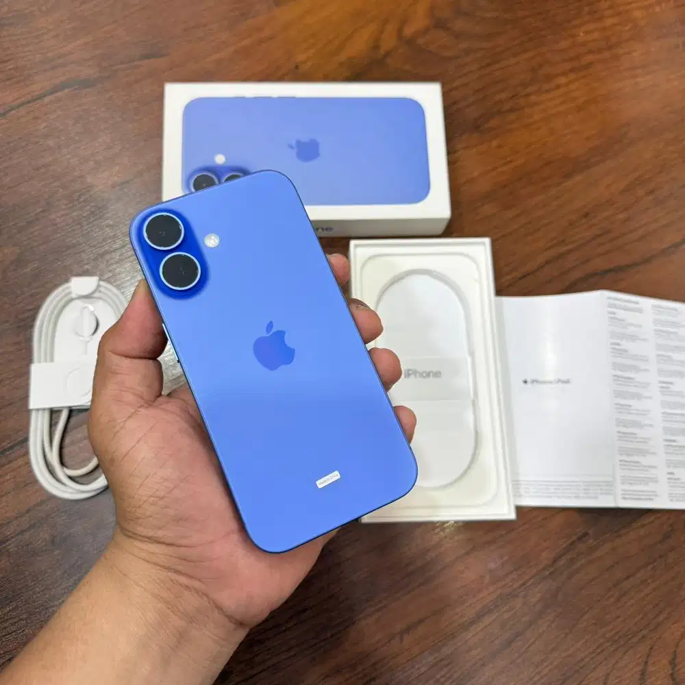 iphone 16 128gb ultra marine garansi resmi ibox