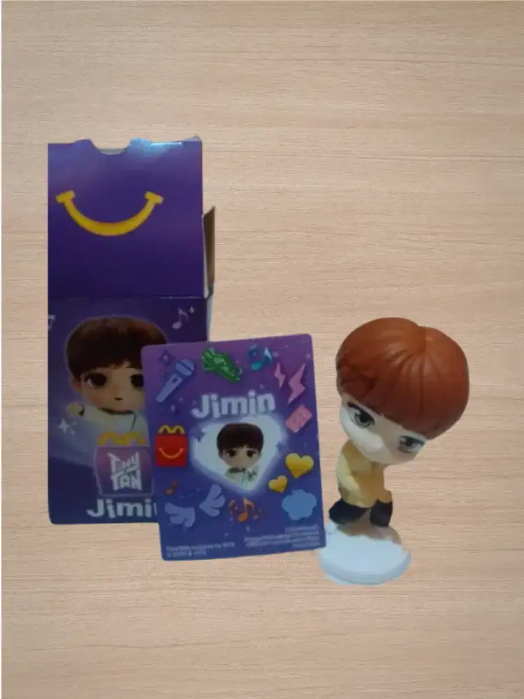 McDonald's x TinyTAN BTS Figure | Official Merchandise
