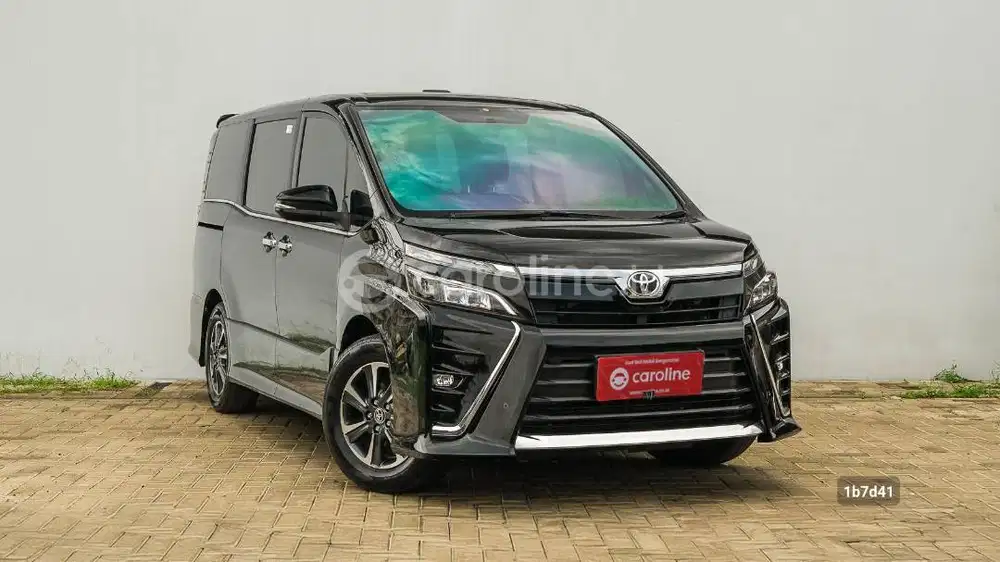 TOYOTA VOXY 2.0 2021